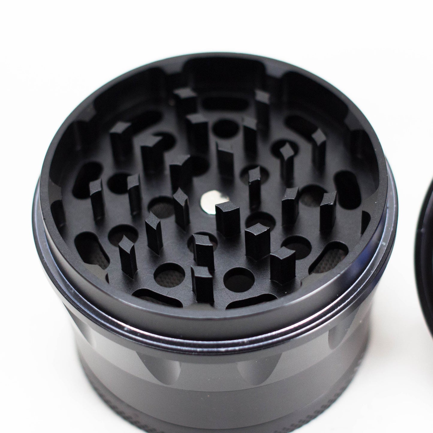 60mm 4 Part Grinder, With Grinding Gear on Top and Black Color [CN6402]_8