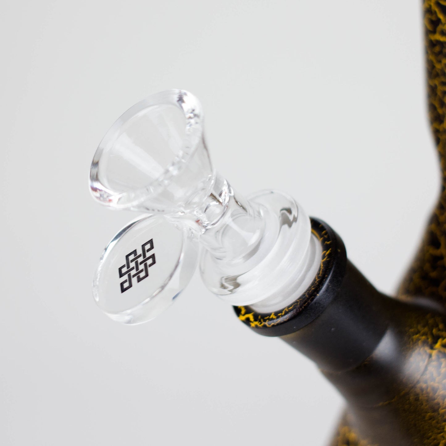 Karma | 9" Beaker Lightning Plated Glass Bong_11