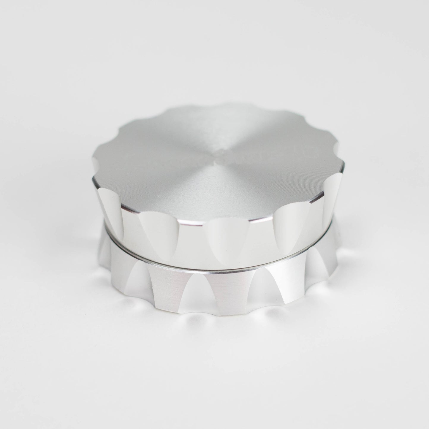 CanaCrush | Grooved 2" 2-Piece Grinder_2