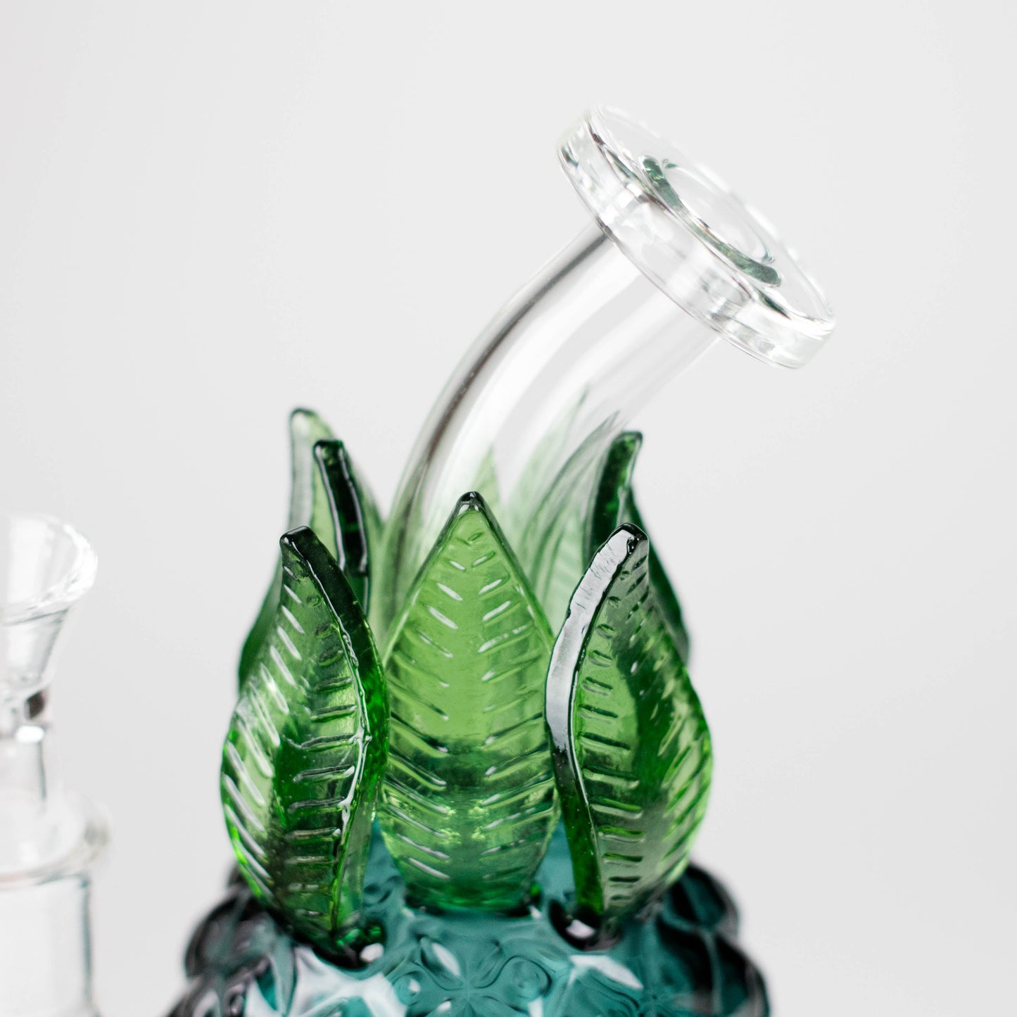 7.5" PinePop Glass Bong – Pineapple Shaped, 5mm Thick Glass