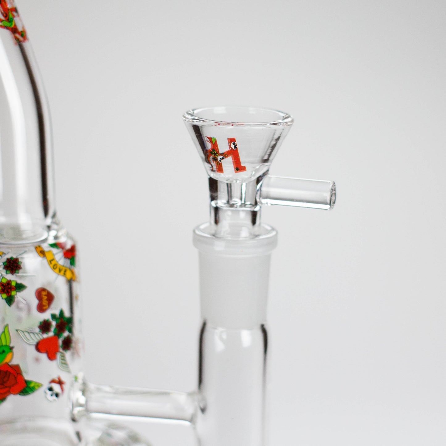 Haze | 10″ Skull & Red Roses Glass Bong – Pink (Mini-S)