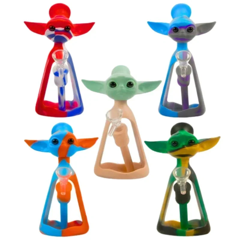 MSTS143 - Alien Character Silicone and Glass Water Pipe Bong