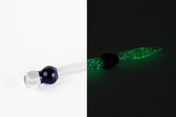 Shine glassworks | Glow in the dark Dabber with Small opal-Made In Canada_8
