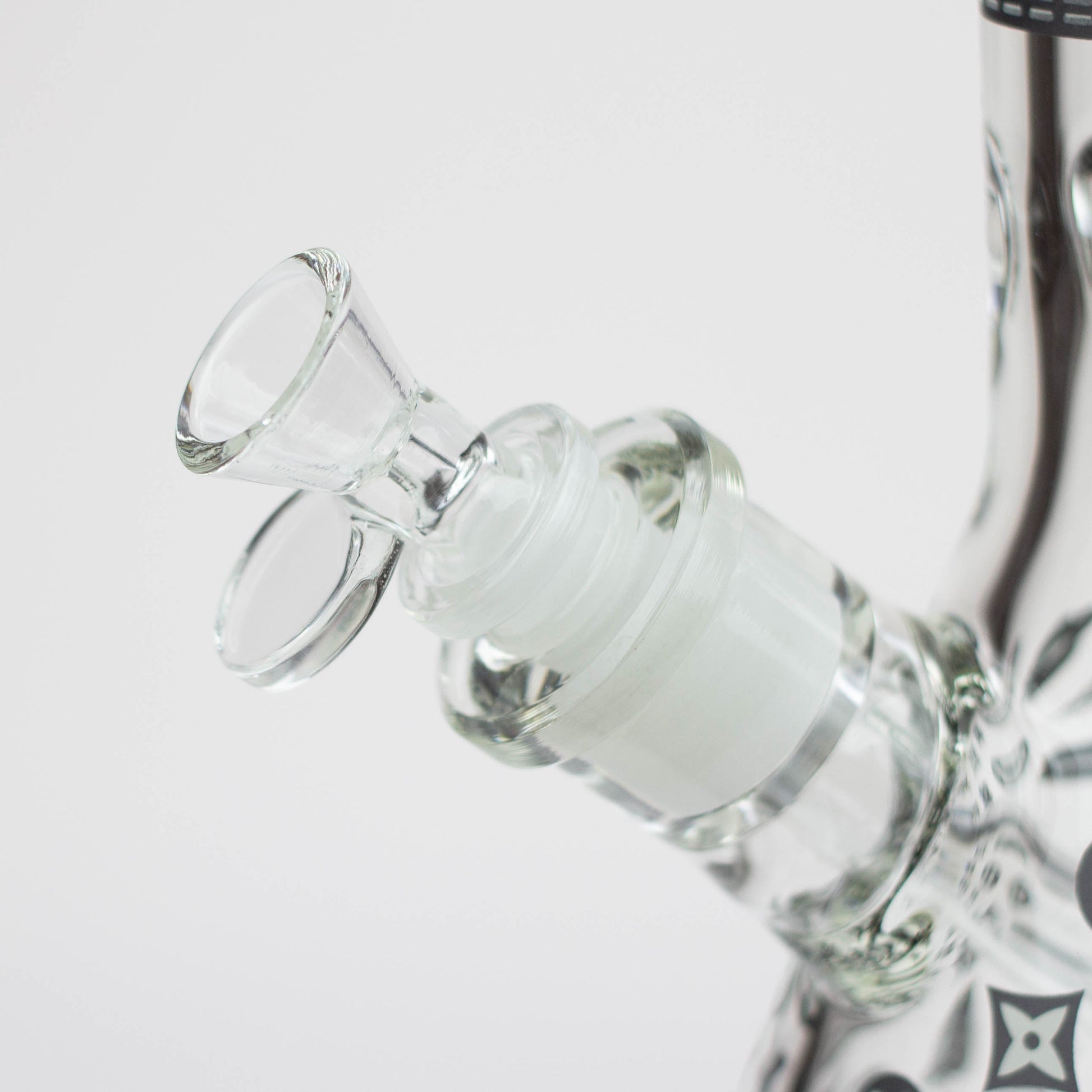 18" LV Glow in the dark 7 mm glass water bong_2