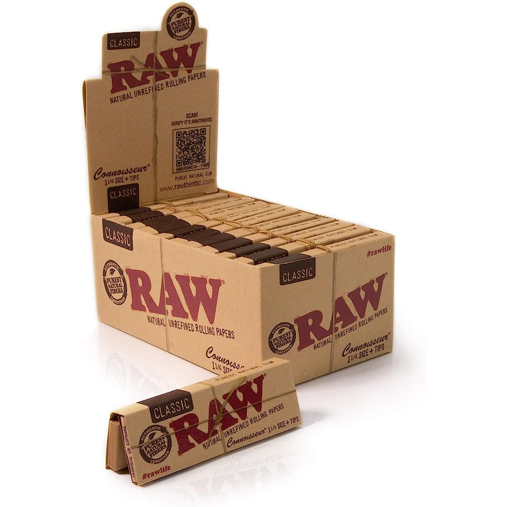 RAW Classic Connoisseur 1¼ Rolling Paper w/Tips_0