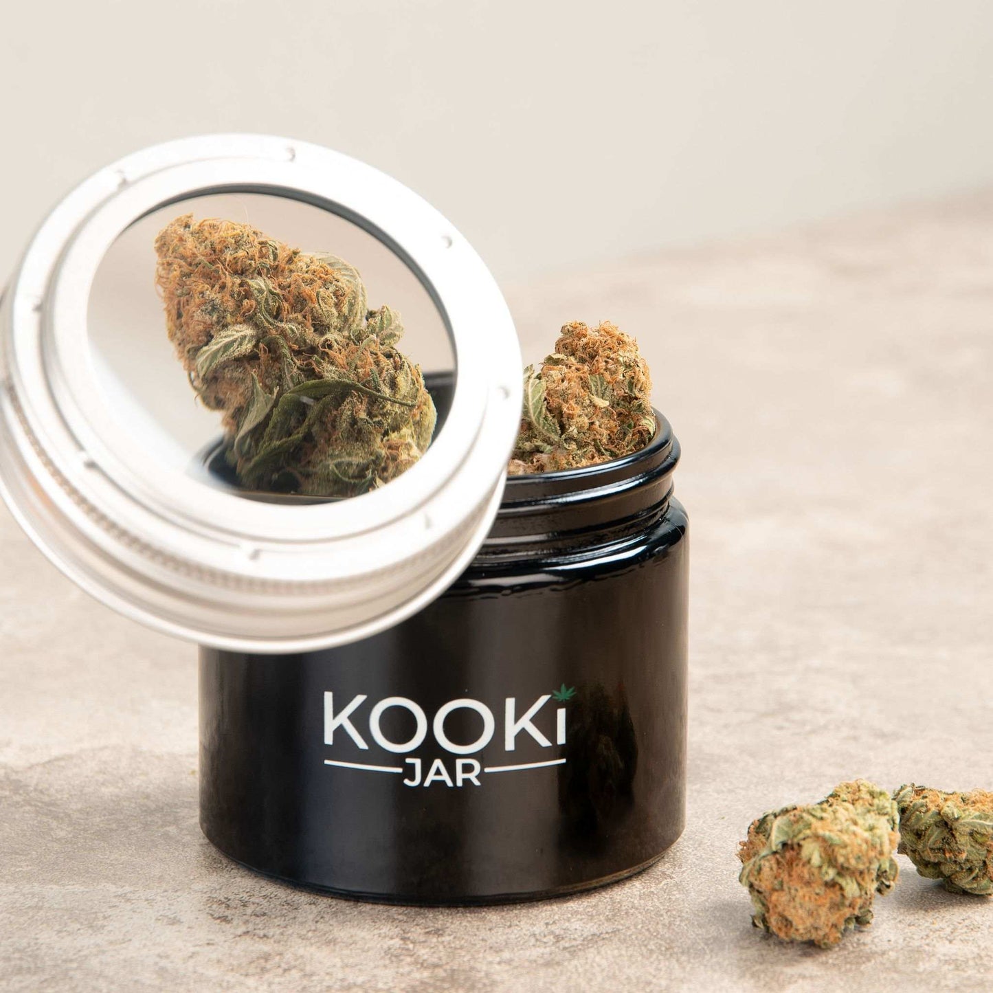 The Compact | Small Glass Stash Jar with 5x Magnifying Lid_2